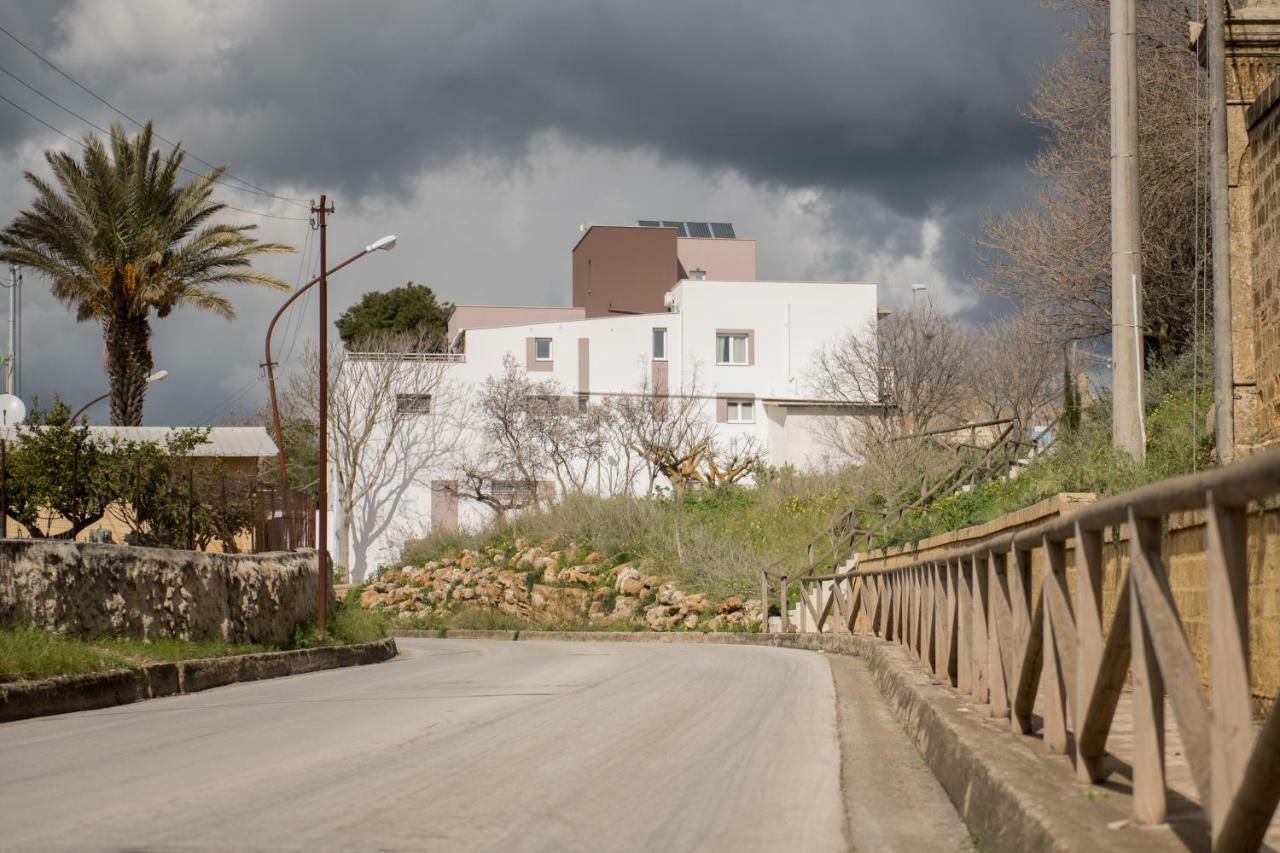 Hotel La Terrazza di Harmakhis Partanna Esterno foto